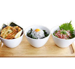 マグロはらも丼(出生草味噌汁付)